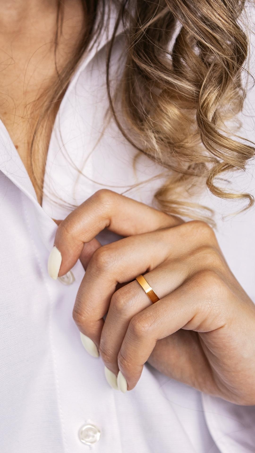 Obraczki slubne plaskie 4 mm z zoltego zlota 07