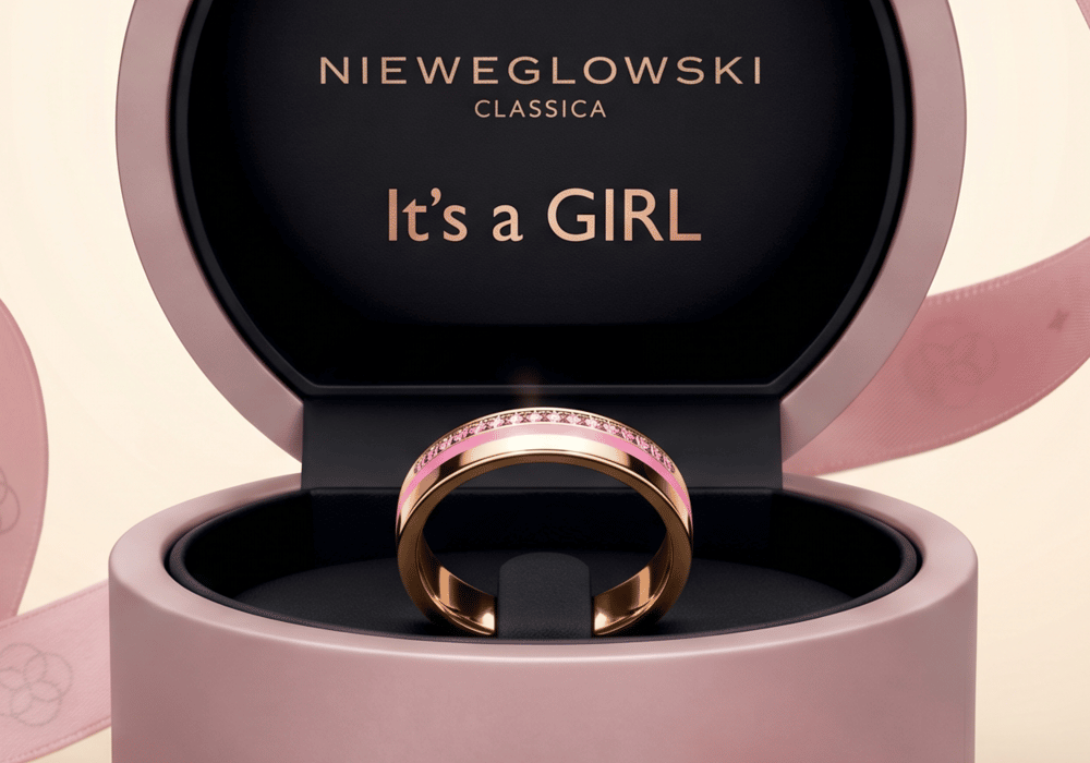 Nieweglowski gender reveal pudelko it a girl