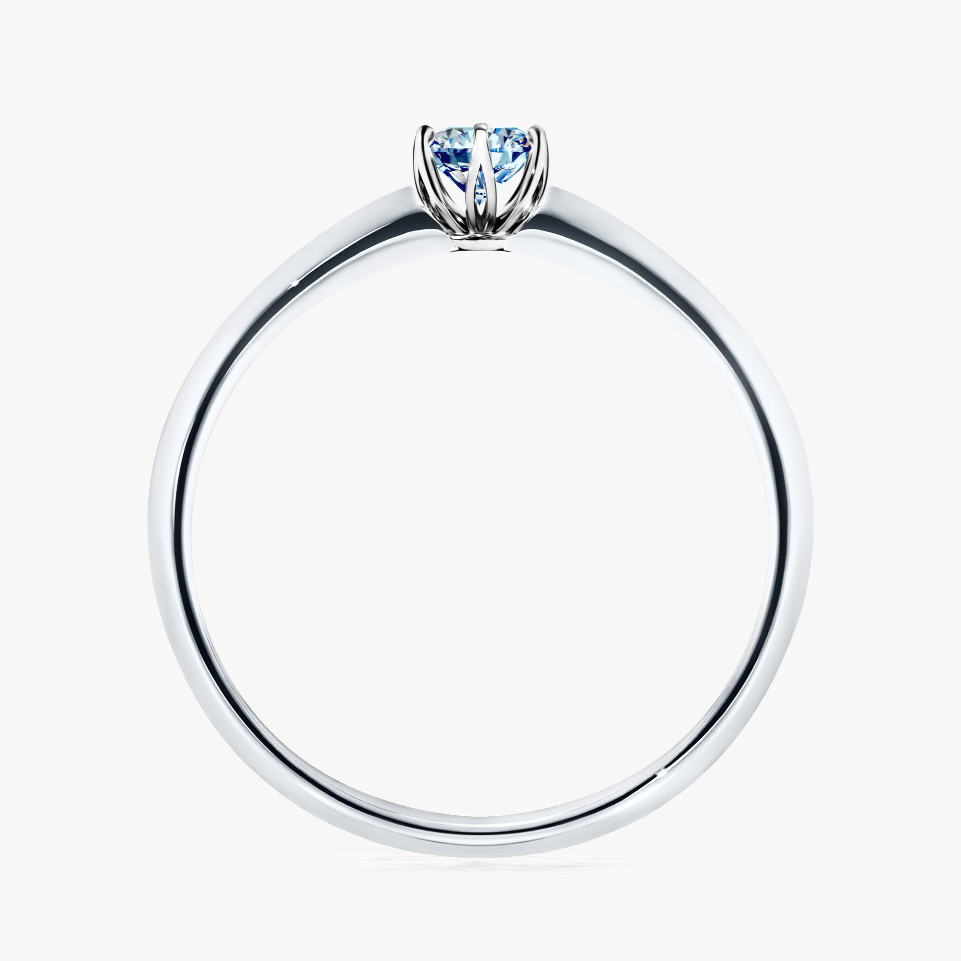 Pierscionek zareczynowy z diamentem niebieski 017 CT z bialego zlota my daisy 02