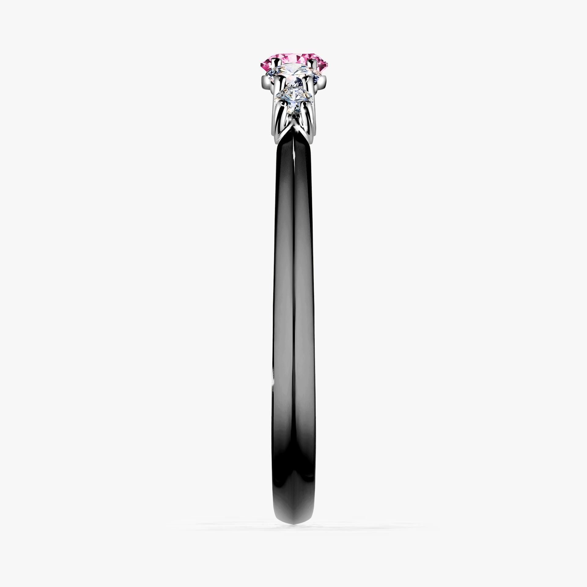 Pierścionek zaręczynowy My Darling z czarnego złota z różowym diamentem 0,22ct