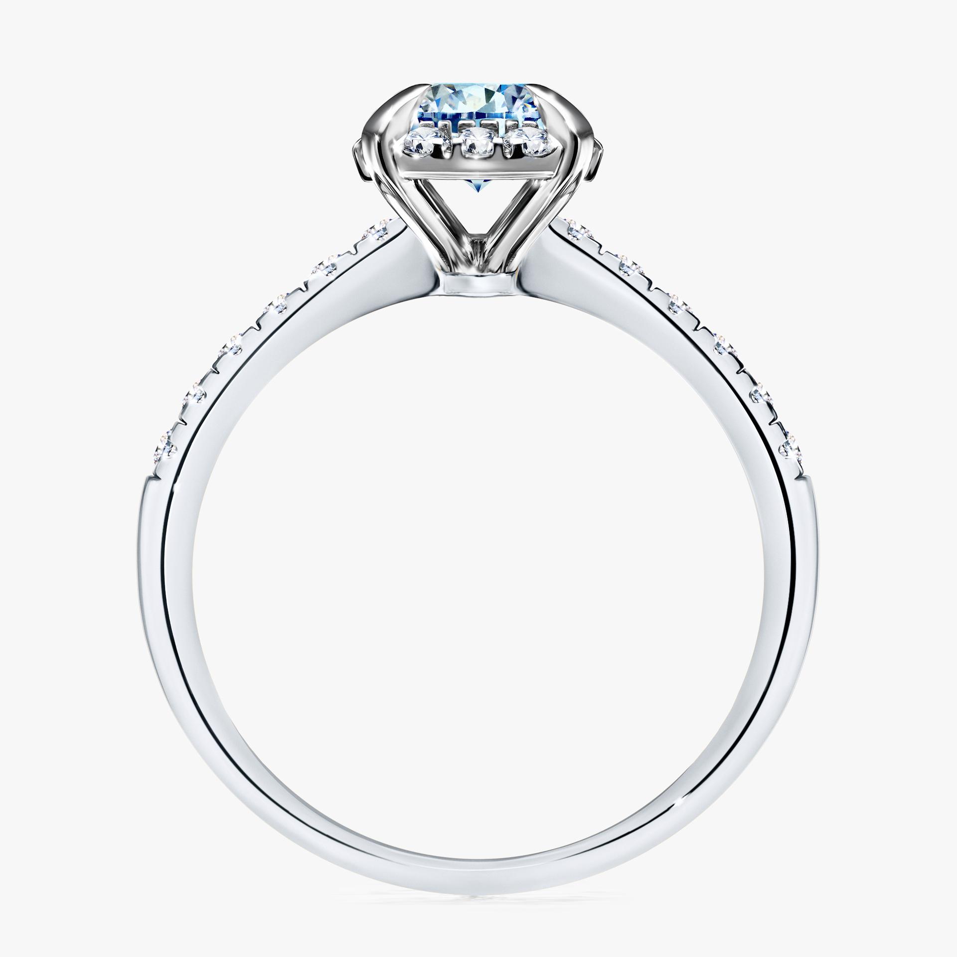 Pierscionek zareczynowy z diamentem niebieski 118 CT z bialego zlota my princess 02