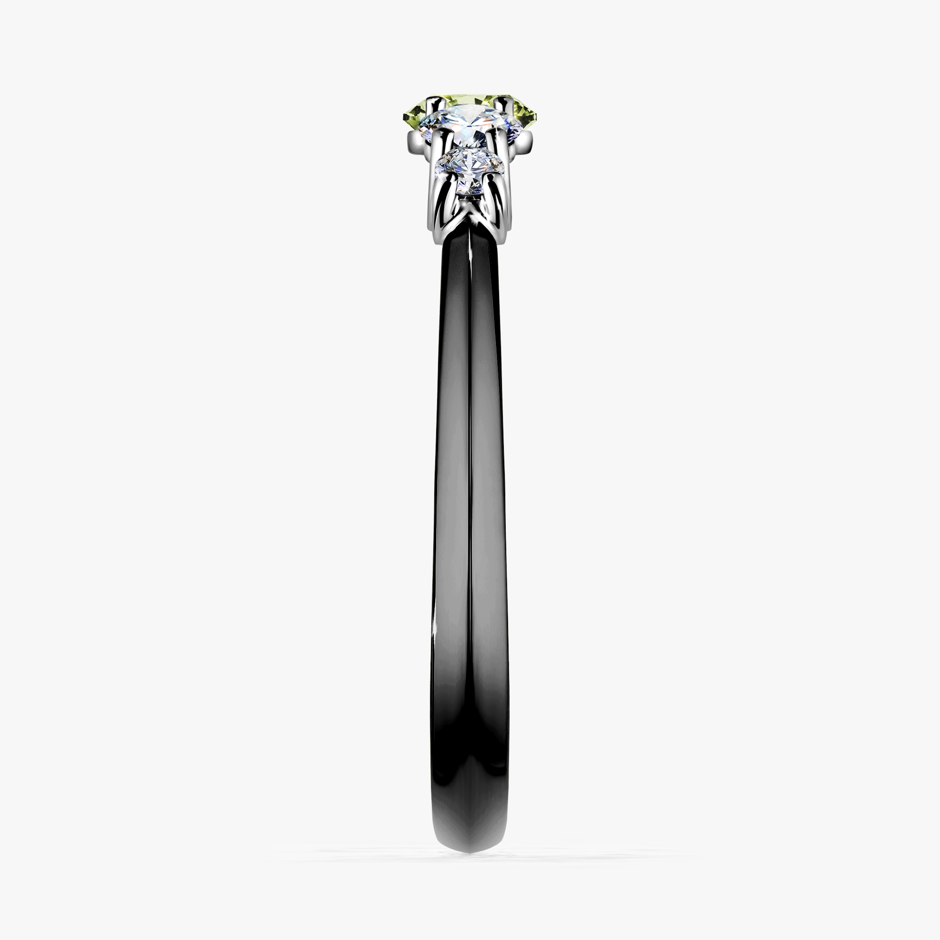 Pierścionek zaręczynowy My Darling z czarnego złota z jasnym zielonym diamentem 0,53ct