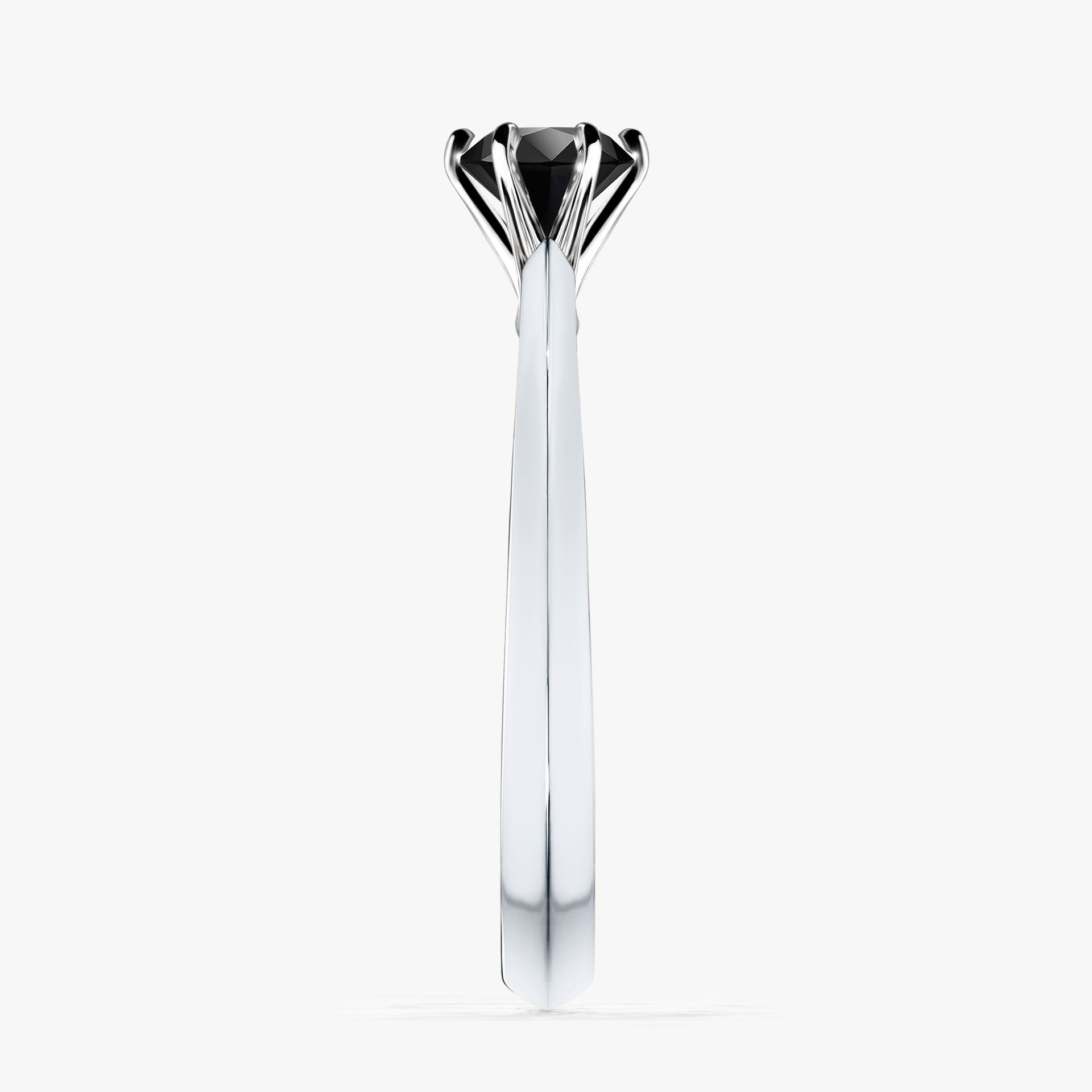 Pierścionek zaręczynowy My Queen z białego złota z czarnym diamentem 0,50ct